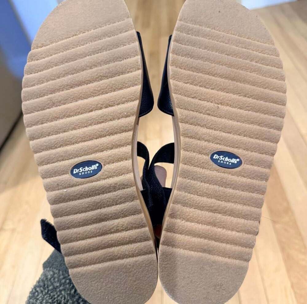Dr. Scholl's Women's Island Life Strappy Flat Sandals Black - Picture 5 of 6